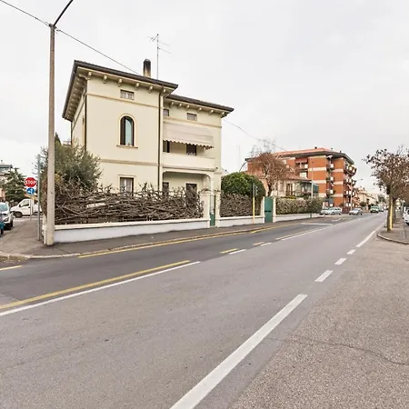Fiera Flat * Verona